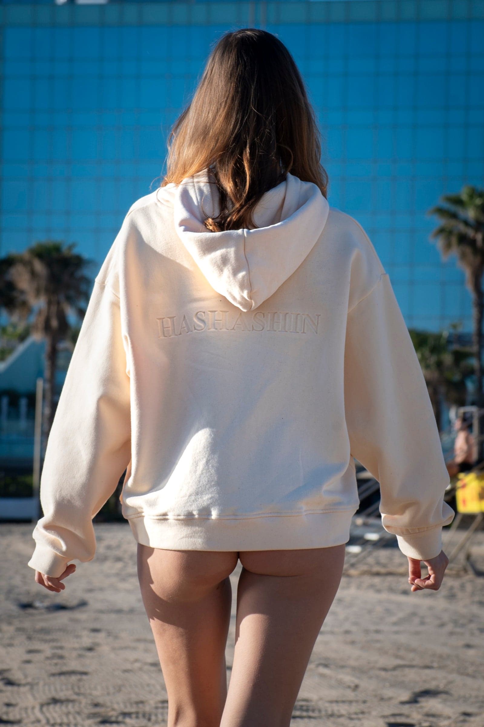 Editorial — beach-019