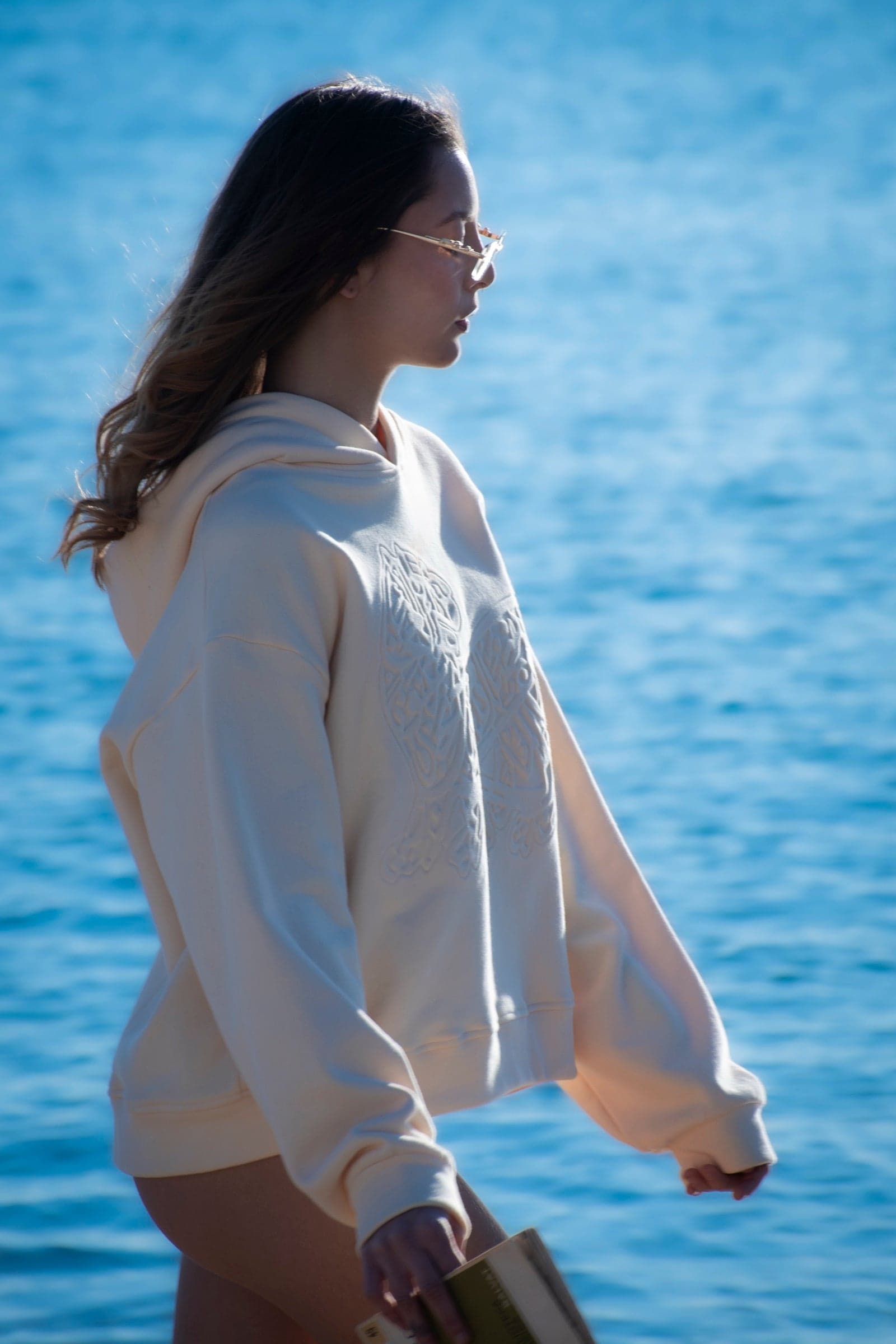 Editorial — beach-024