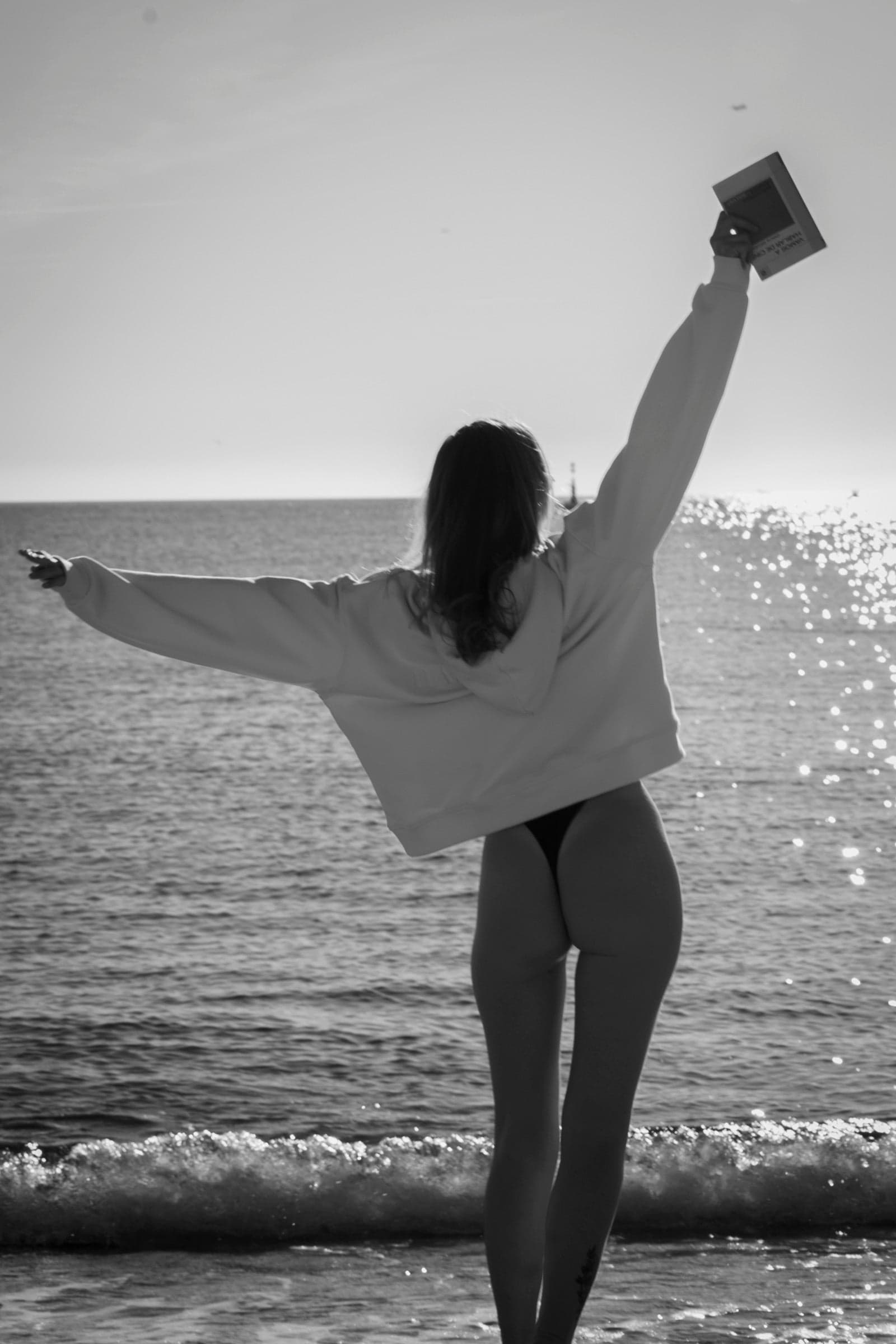 Editorial — beach-026